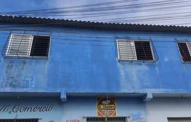 Imagem: A casa possui 2 Dormitórios, 1 Banheiro e está localizado