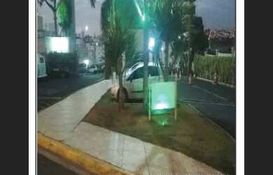 Imagem: A casa possui 2 Dormitórios, 1 Banheiro, 1 Vaga na garagem