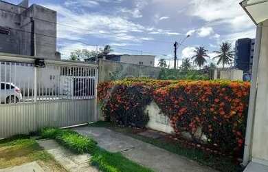 Imagem: A casa em condomínio possui 2 Dormitórios, 1 Banheiro, 2 Vagas