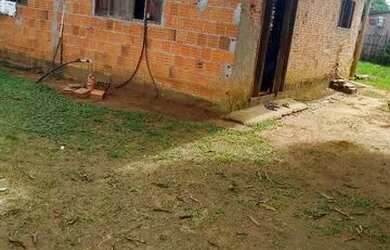 Imagem: A casa possui 3 Dormitórios, 3 Banheiros, 3 Vagas na garagem