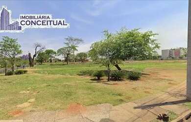 Imagem: O terreno possui 21.380m² de Área e está localizado em Jardim