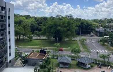 Imagem: O apartamento possui 4 Dormitórios, 4 Banheiros, 131m² de