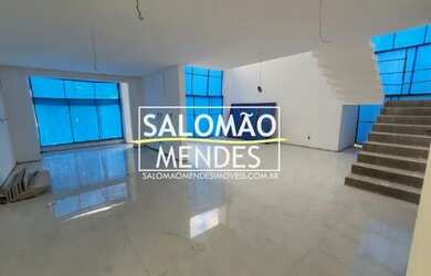 Imagem: A casa em condomínio possui 5 Dormitórios, 5 Banheiros, 5