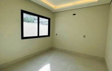 Imagem 6: Sobrado no mirante do lago