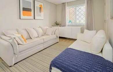 Imagem: A casa possui 3 Dormitórios, 3 Banheiros, 3 Vagas na garagem