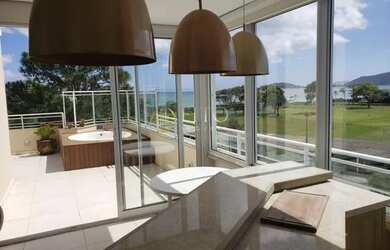 Imagem: O apartamento na cobertura possui 2 Dormitórios, 3 Banheiros