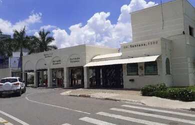 Imagem: A casa em condomínio possui 3 Dormitórios, 3 Banheiros, 164m²