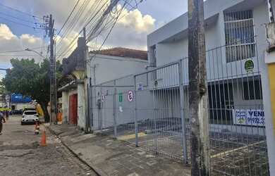 Imagem 2: Excelente Casa Com 10 Cômodos Próxima ao Comércio de Casa Amarela