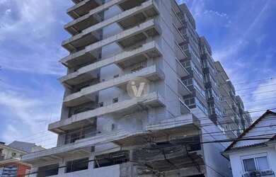 Imagem: O apartamento possui 3 Dormitórios, 2 Banheiros, 2 Vagas na