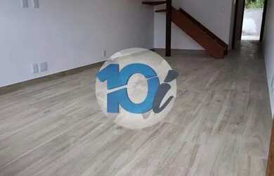 Imagem: A casa possui 2 Dormitórios, 2 Banheiros, 1 Vaga na garagem