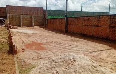 Imagem: O terreno possui 410m² de Área e está localizado em Vila