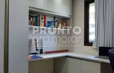 Imagem: O apartamento possui 4 Dormitórios, 1 Banheiro, 3 Vagas na