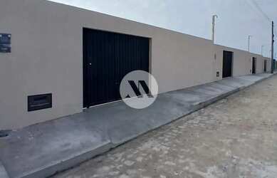 Imagem: A casa possui 2 Dormitórios, 1 Banheiro, 1 Vaga na garagem