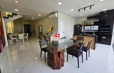 Imagem 12: Casa Duplex no Morada dos Pássaros 100% Mobiliada com 4 Suítes sendo uma Master com closet