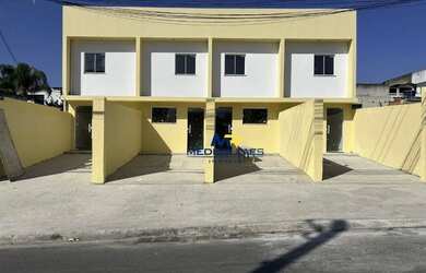 Imagem: A casa possui 2 Dormitórios, 1 Banheiro, 1 Vaga na garagem