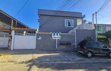 Imagem: A casa possui 2 Dormitórios, 1 Banheiro, 1 Vaga na garagem