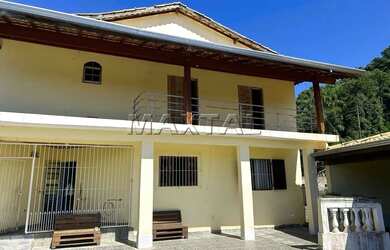 Imagem: A fazenda possui 2.000m² de Área e está localizado em Rio