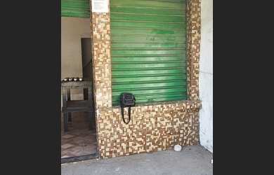 Imagem 7: vendo loja no piscinão. 