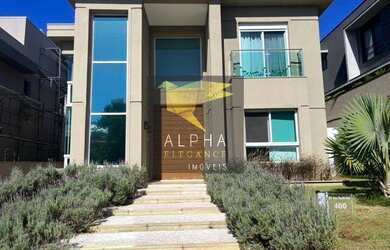 Imagem: A casa possui 5 Dormitórios, 5 Banheiros, 5 Vagas na garagem