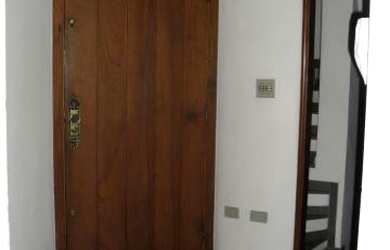 Imagem: A casa possui 3 Dormitórios, 5 Banheiros, 4 Vagas na garagem