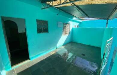 Imagem: A casa possui 1 Dormitório, 1 Banheiro e está localizado