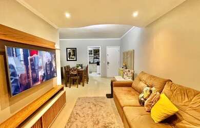 Imagem: O apartamento possui 3 Dormitórios, 2 Banheiros, 2 Vagas na