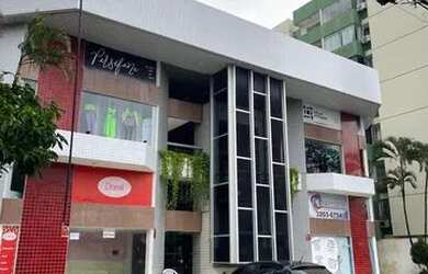 Imagem: O depósito possui 5 Vagas na garagem, 40m² de Área e está