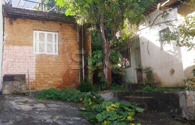 Imagem: O terreno possui 144m² de Área e está localizado em Alto