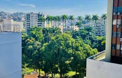 Imagem: O apartamento possui 3 Dormitórios, 2 Banheiros, 2 Vagas na