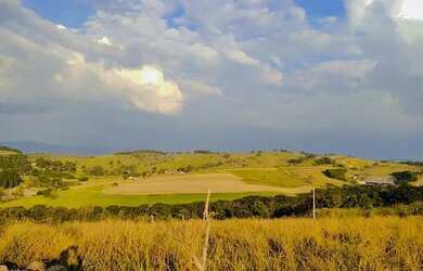Imagem: O terreno possui 6.006m² de Área e está localizado em Estância