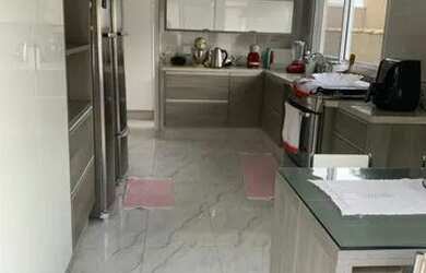 Imagem 14: Casa em Alphaville residencial 5 com 4 suítes e 4 vagas de garagem