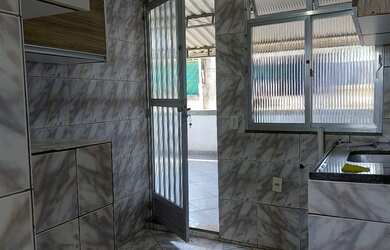 Imagem: O apartamento possui 1 Dormitório e 1 Banheiro e está localizado