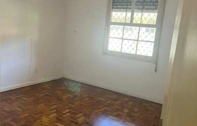 Imagem: A casa em condomínio possui 3 Dormitórios, 2 Banheiros, 1