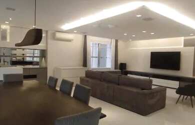 Imagem: O apartamento possui 3 Dormitórios, 5 Banheiros, 3 Vagas na