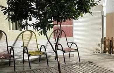 Imagem: A casa em condomínio possui 3 Dormitórios, 1 Banheiro, 1 Vaga