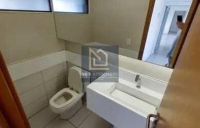 Imagem 11: ALUGUEL JARDIM DAS UBAIAS l 220m² l R$ 8.500 (TAXAS INCLUSAS) l BAIRRO C em Casa Forte - R