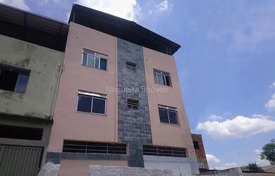 Imagem: O apartamento possui 3 Dormitórios, 1 Banheiro, 1 Vaga na garagem