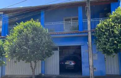 Imagem: Linda casa a Venda em São Lourenço - MG