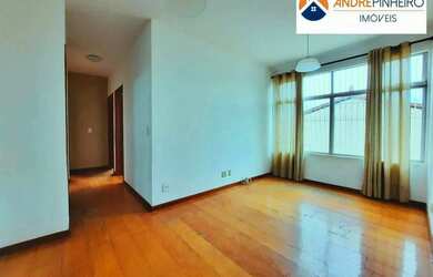 Imagem: O apartamento possui 3 Dormitórios, 1 Banheiro, 1 Vaga na garagem