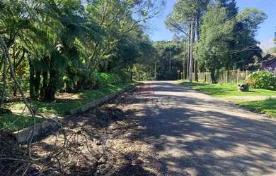 Imagem: O terreno possui 834m² de Área e está localizado em Canela