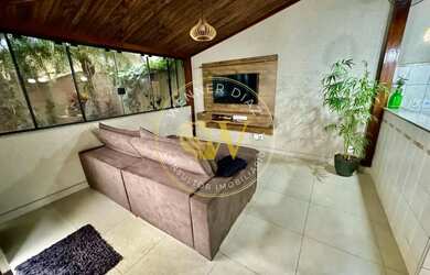 Imagem: A casa à venda possui 4 Dormitórios, 5 Banheiros, 2 Vagas