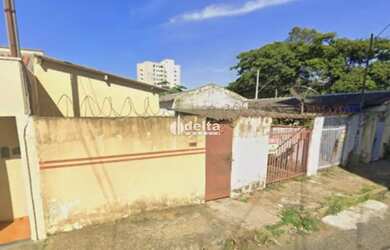 Imagem: O terreno possui 340m² de Área e está localizado em Presidente