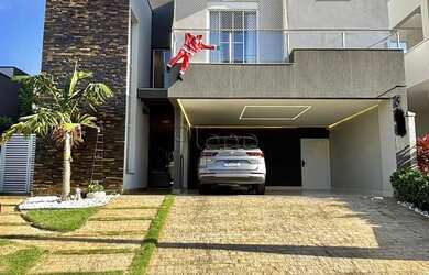 Imagem: A casa em condomínio possui 3 Dormitórios, 2 Banheiros, 4