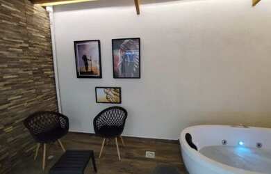 Imagem 8: Casa com Hidromassagem em São Vicente