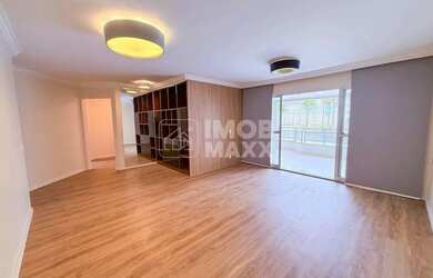 Imagem: O apartamento possui 3 Dormitórios, 2 Banheiros, 2 Vagas na