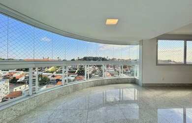 Imagem: O apartamento possui 4 Dormitórios, 5 Banheiros, 4 Vagas na