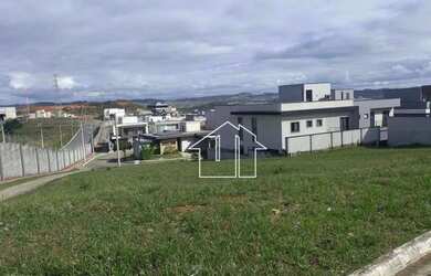 Imagem: O terreno possui 256m² de Área, Imóvel novo, Piscina e está