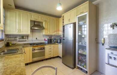 Imagem 16: Casa Ampla, Iluminada e com Terreno Espaçoso!