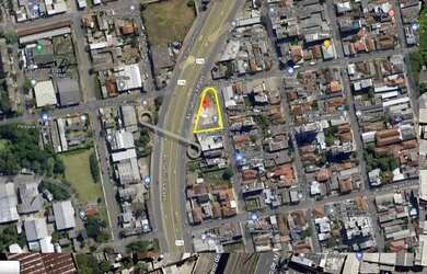 Imagem: O terreno possui 495m² de Área e está localizado em Centro