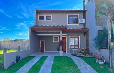 Imagem 2: Casa Residencial com 3 dormitórios à Venda na Hípica